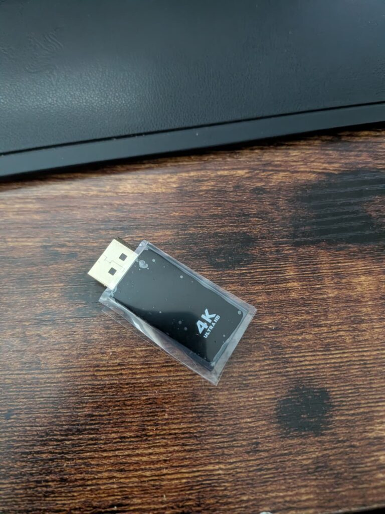 DisplayPort (DP) Male to HDMI Female Adapter – 4K Ultra HD